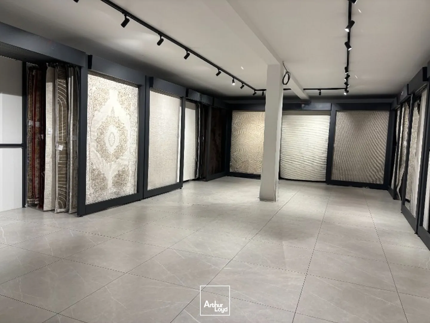 Locaux d'activité & Entrepôts - Vente - Saint Priest en Jarez - 42270 - 2126-2126 - 7669288