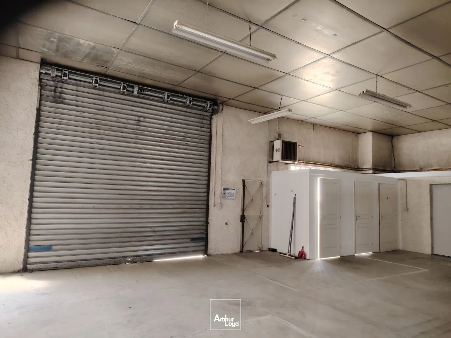 Locaux d'activité & Entrepôts - Location - LA FOUILLOUSE - 42480 - 320-320 - 7669293