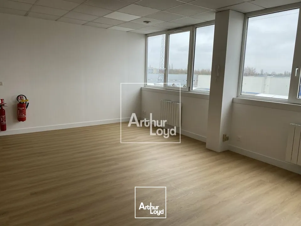 Bureaux - Location - MOISSY CRAMAYEL - 77550 - 51-268 - 7669816