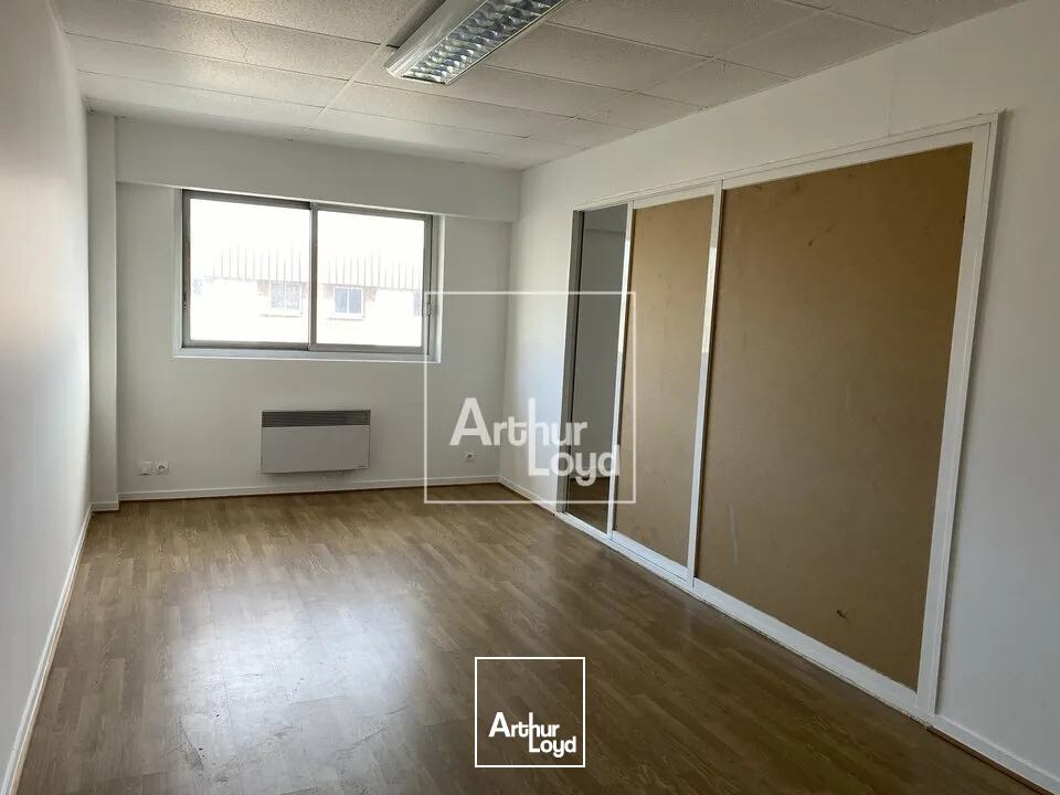 Locaux d'activité & Entrepôts - Location - LISSES - 91090 - 140-140 - 7669855