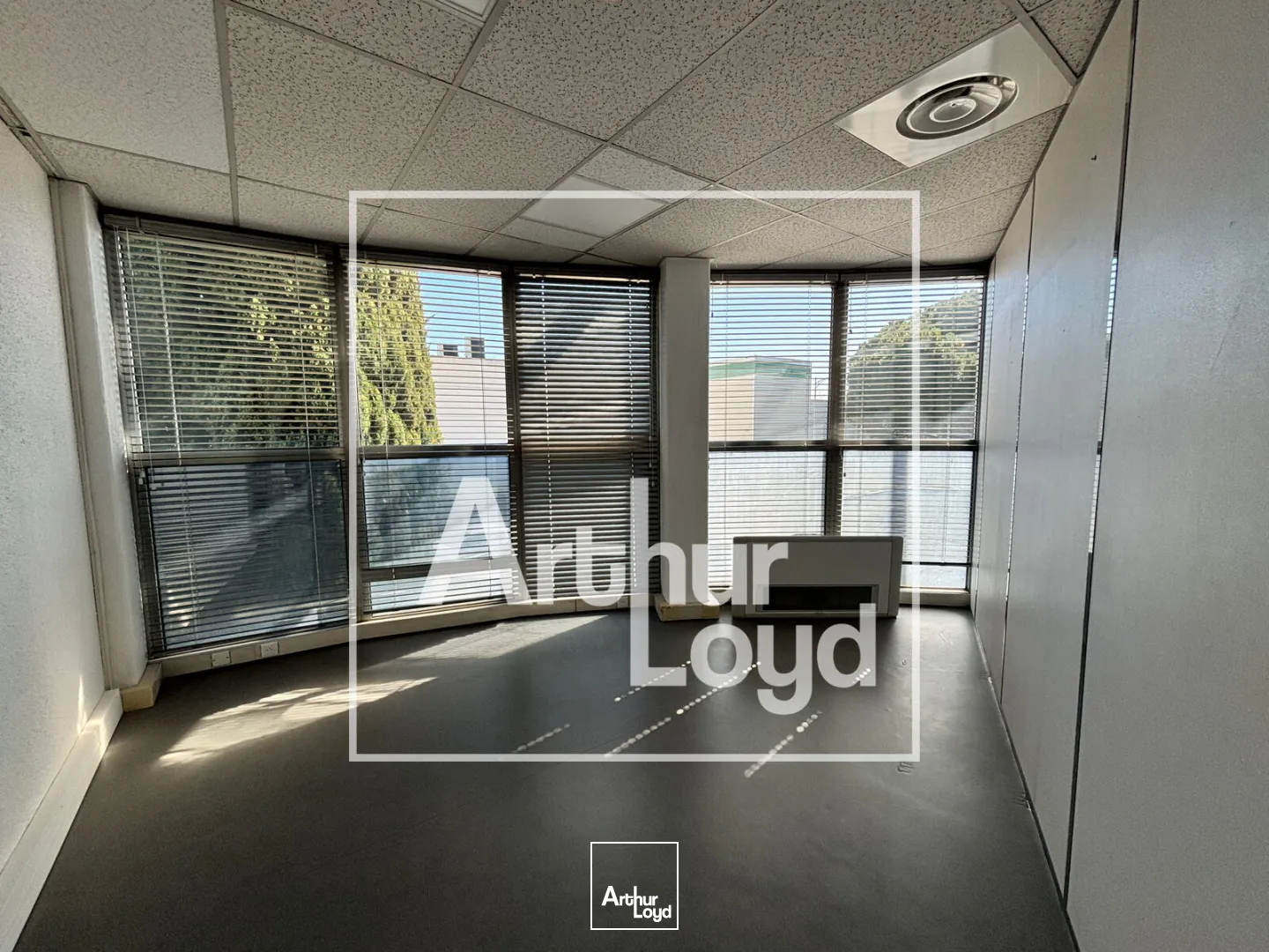 Bureaux - Location - NIMES - 30900 - 141-141 - 7669961