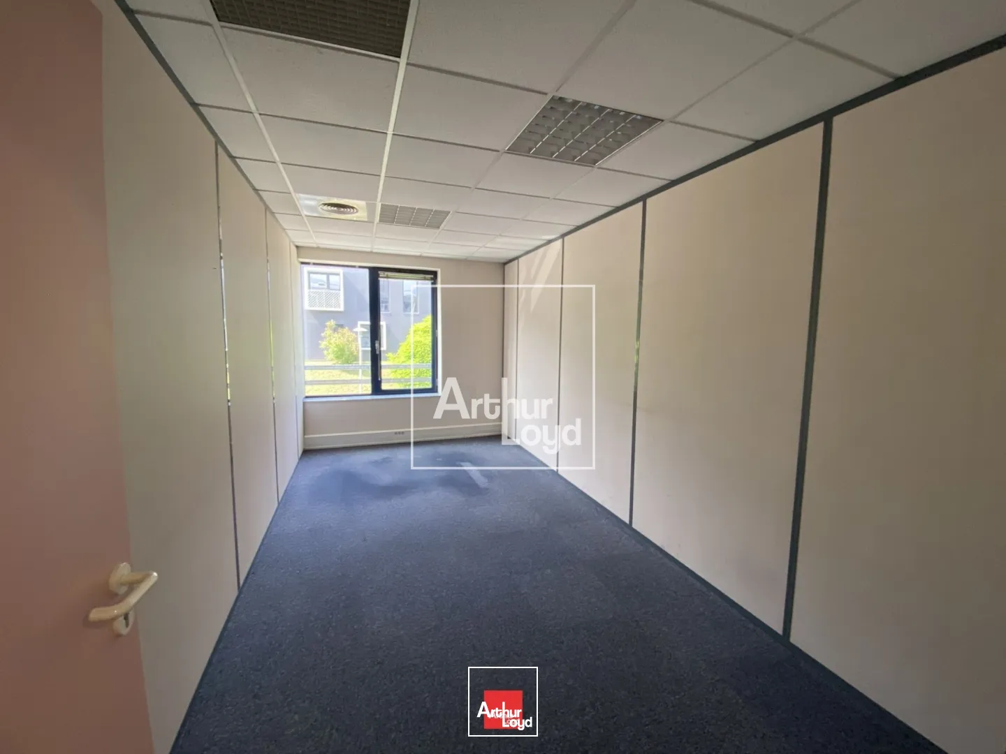 Bureaux - Location - MEYLAN - 38240 - 133-947.7 - 7669997