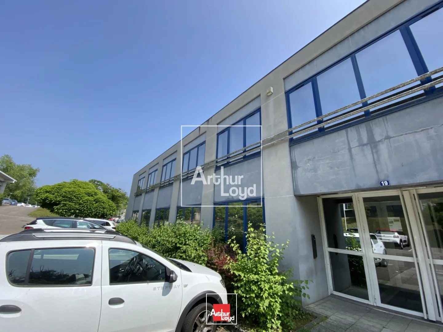 Bureaux - Vente - MEYLAN - 38240 - 133-947.7 - 7670000