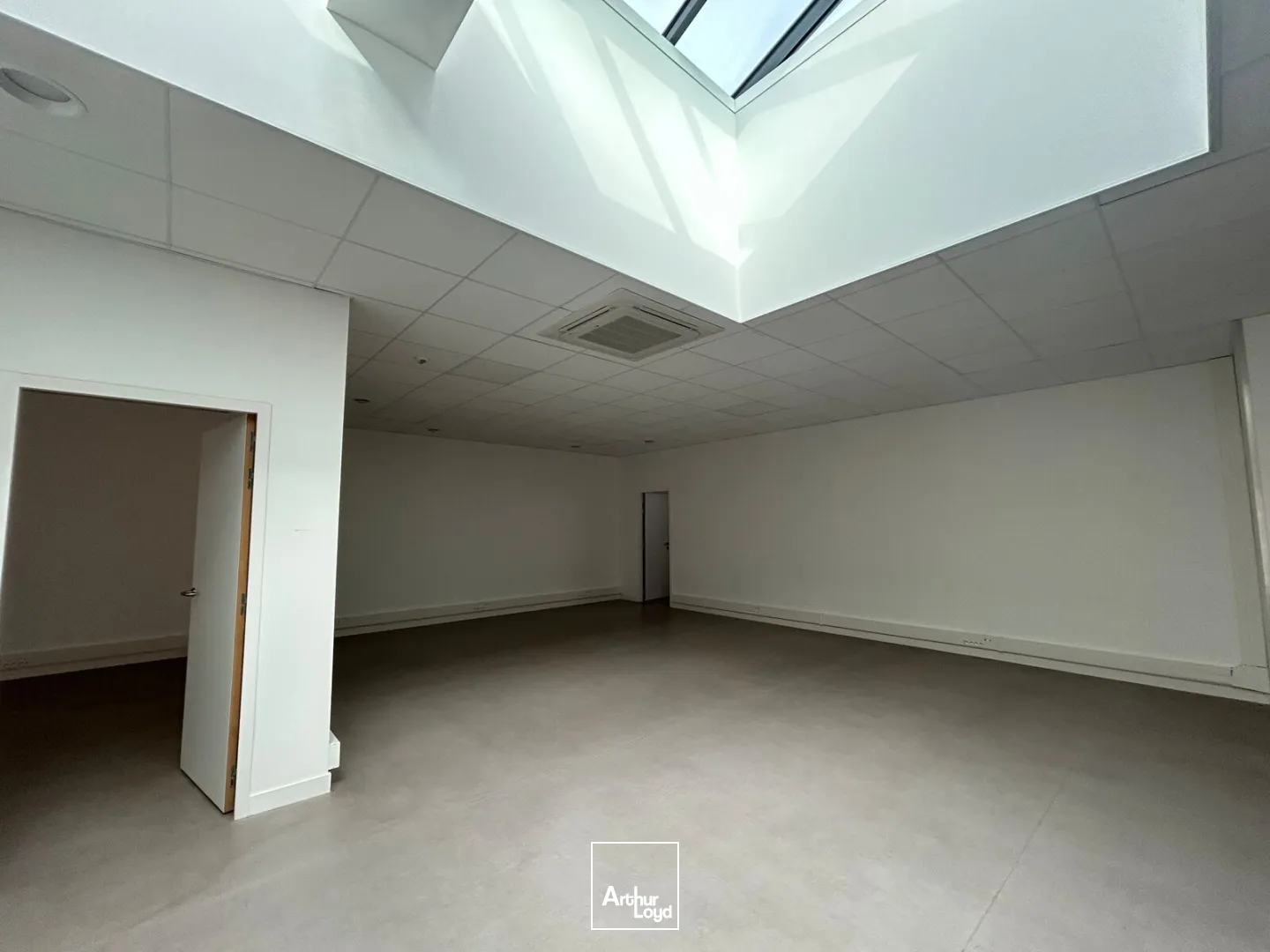 Bureaux - Location - SAINT NAZAIRE - 44600 - 251-251 - 7670111