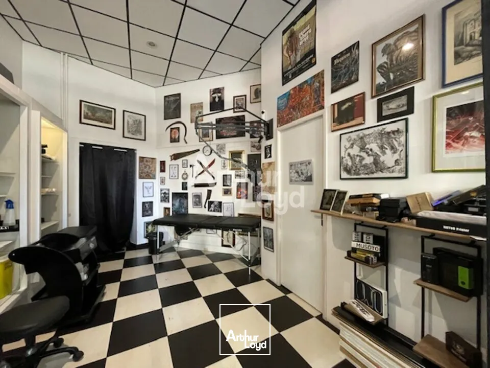 Locaux commerciaux - Location - VICHY - 03200 - 61.22-61.22 - 7670133