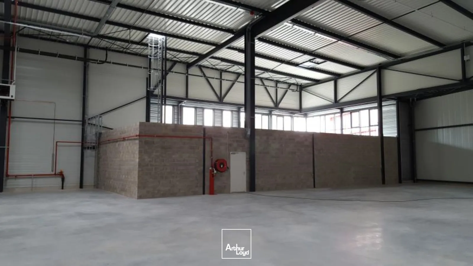 Locaux d'activité & Entrepôts - Location - MAUREPAS - 78310 - 1290-1290 - 7670282