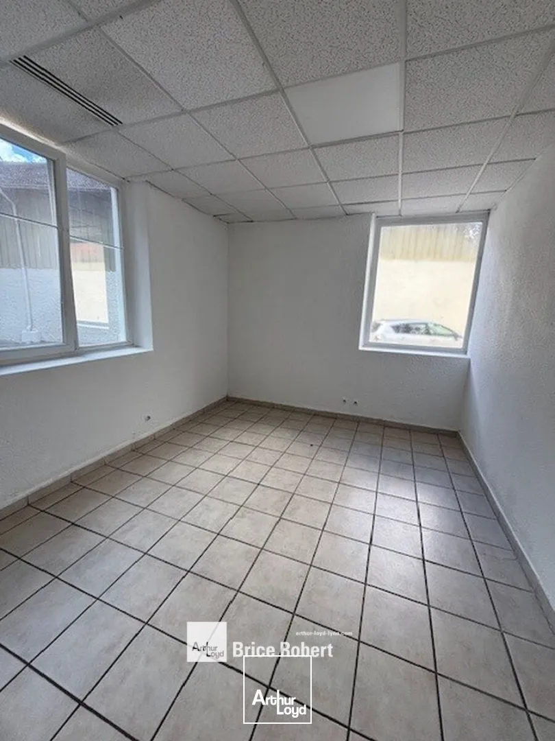 Locaux d'activité & Entrepôts - Location - LYON - 69007 - 861.65-861.65 - 7670504