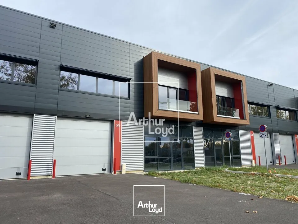 Locaux d'activité & Entrepôts - Location - BONDOUFLE - 91070 - 378-7560 - 7670573