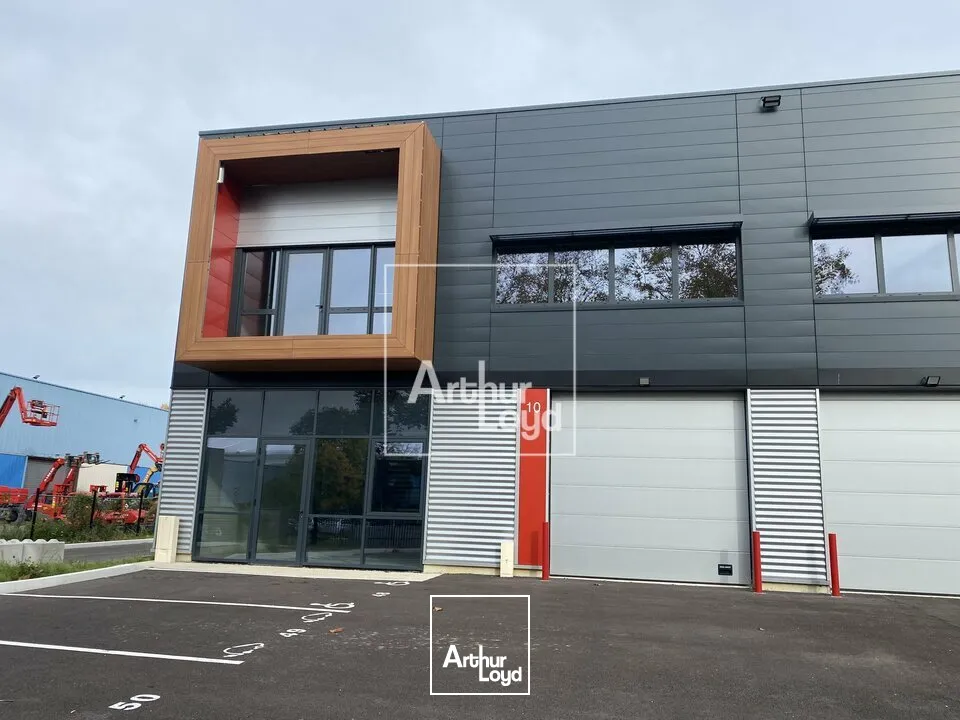 Locaux d'activité & Entrepôts - Location - BONDOUFLE - 91070 - 378-7560 - 7670576