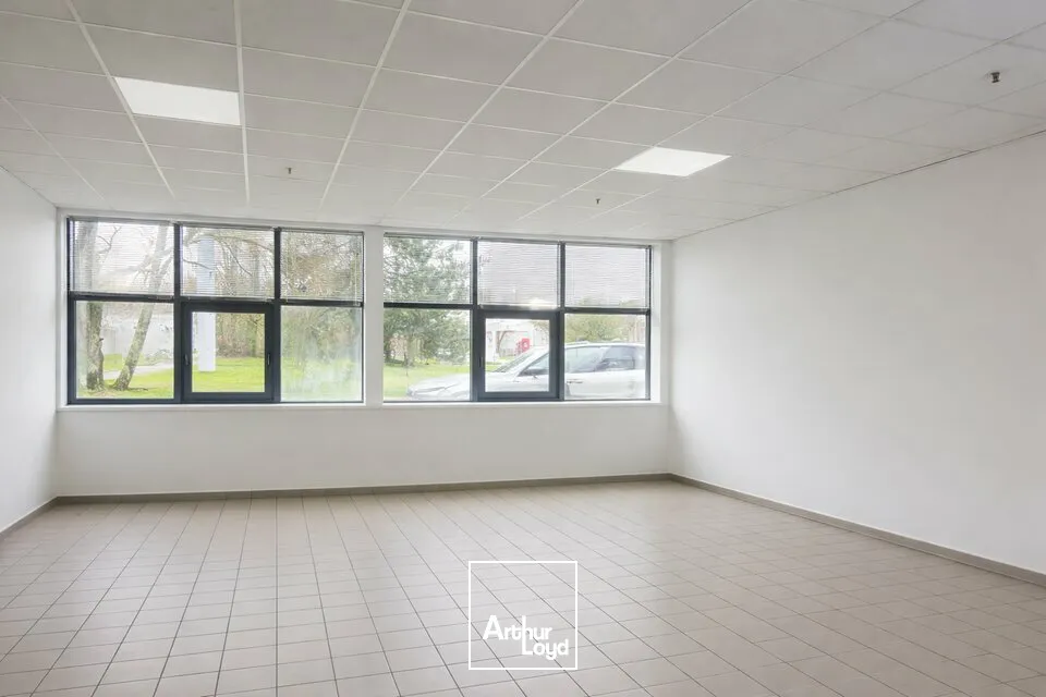 Locaux d'activité & Entrepôts - Vente - AIZENAY - 85190 - 23091-23091 - 7670629