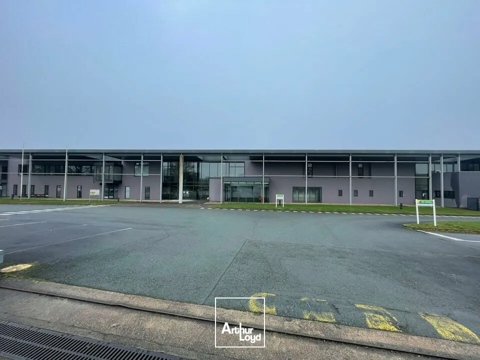 Locaux d'activité & Entrepôts - Location - BOURNEZEAU - 85480 - 6580-6580 - 7670652