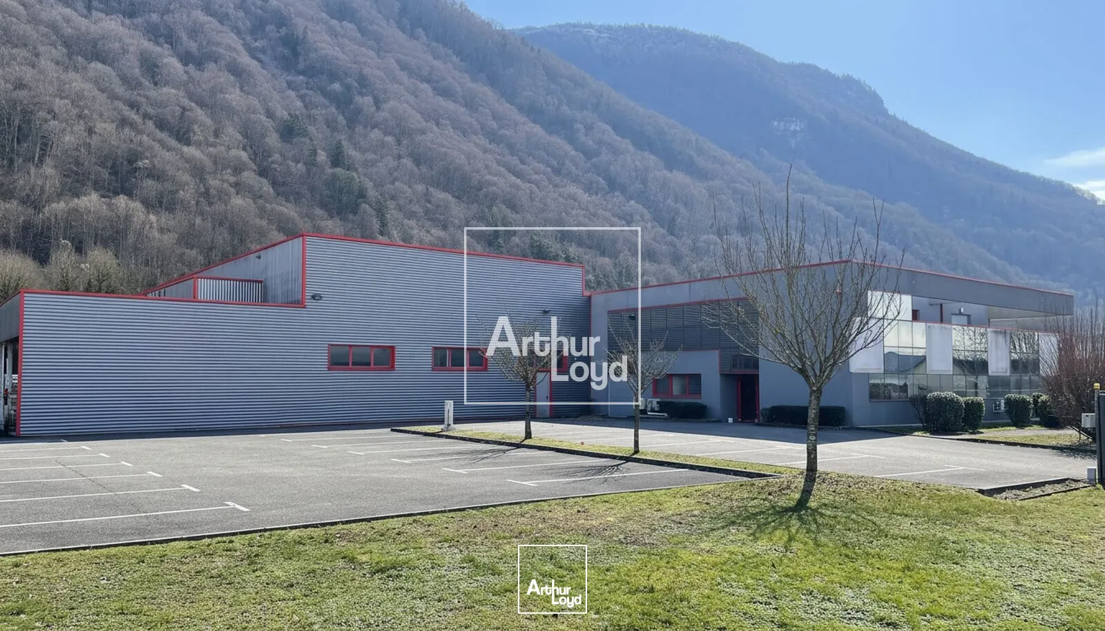 Locaux d'activité & Entrepôts - Vente - SAINT QUENTIN SUR ISERE - 38210 - 1555-1555 - 7670812