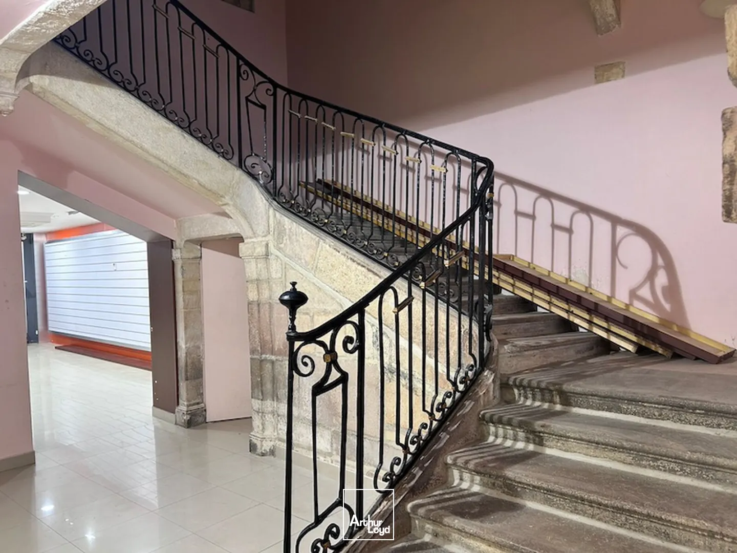 Locaux commerciaux - Location - MACON - 71000 - 185-185 - 7671007