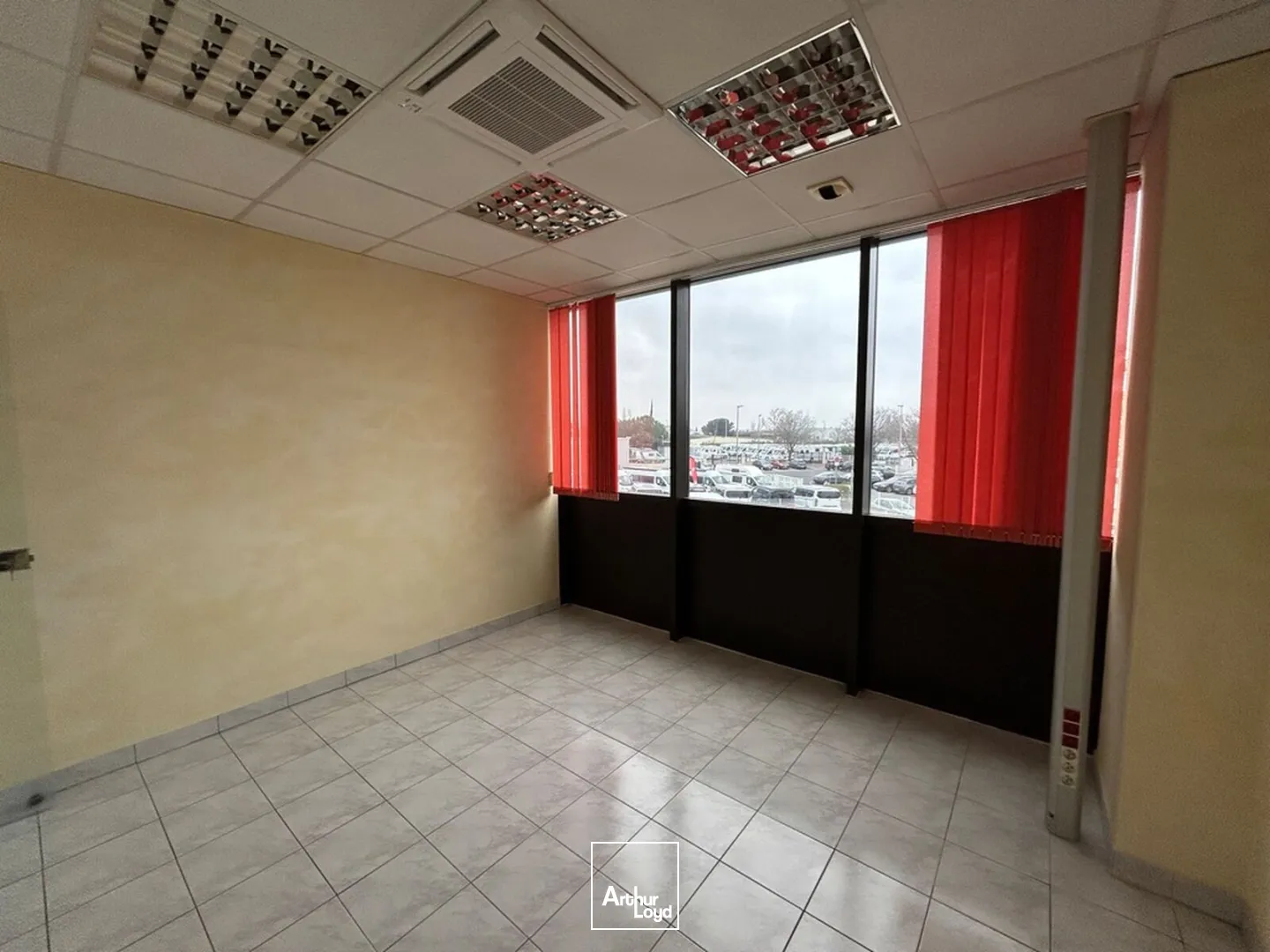 Locaux d'activité & Entrepôts - Location - PERPIGNAN - 66000 - 172-867 - 7671071