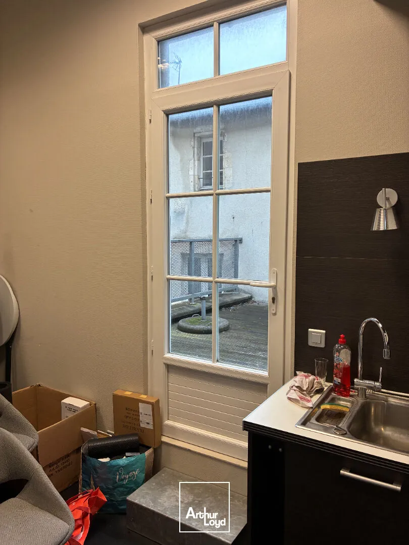 Bureaux - Vente - LA ROCHELLE - 17000 - 71.71-71.71 - 7671319