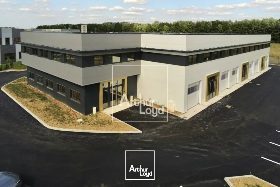 Locaux d'activité & Entrepôts - Location - SAINT PIERRE DU PERRAY - 91280 - 160-160 - 7671486