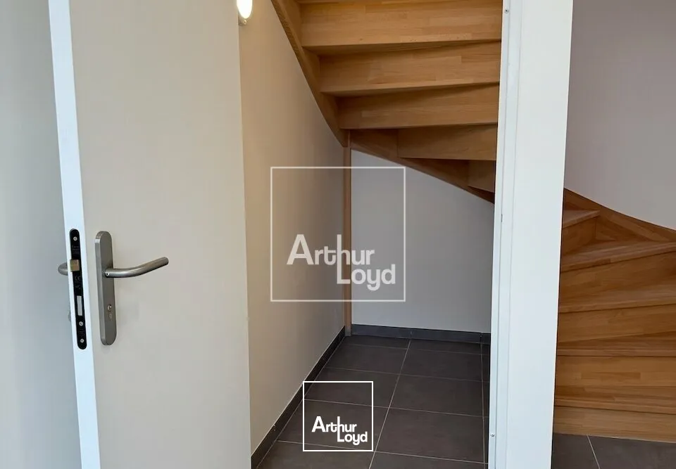 Locaux d'activité & Entrepôts - Location - SAINT PIERRE DU PERRAY - 91280 - 160-160 - 7671489