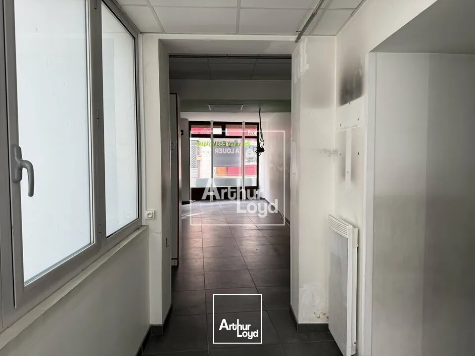 Locaux commerciaux - Location - MELUN - 77000 - 89-89 - 7671501