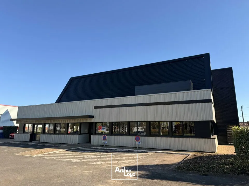 Bureaux - Vente - SAINT-BENOÎT - 86280 - 424-424 - 7671515