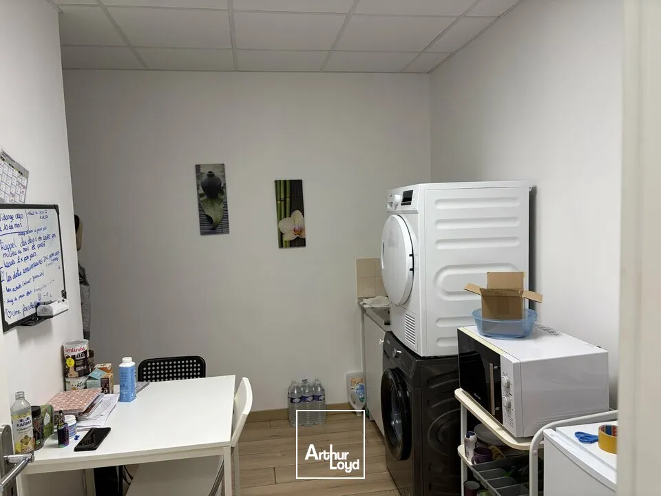 Locaux commerciaux - Location - BESSINES - 79000 - 113-113 - 7671547