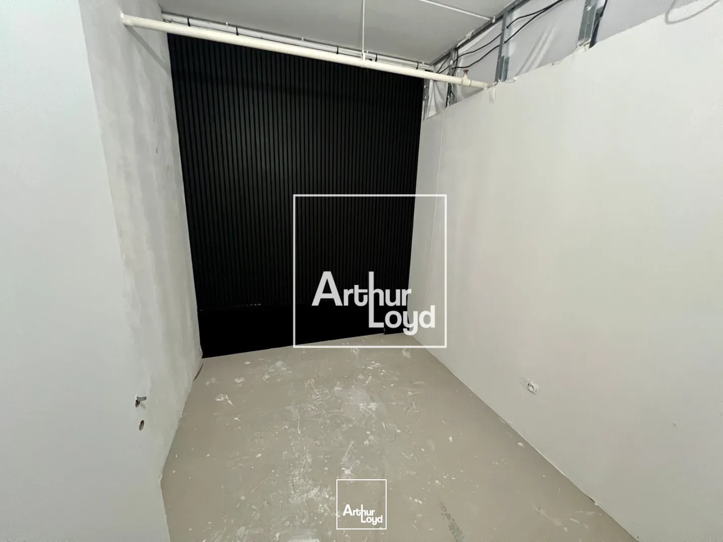 Locaux commerciaux - Location - JUVIGNAC - 34990 - 110-110 - 7671711