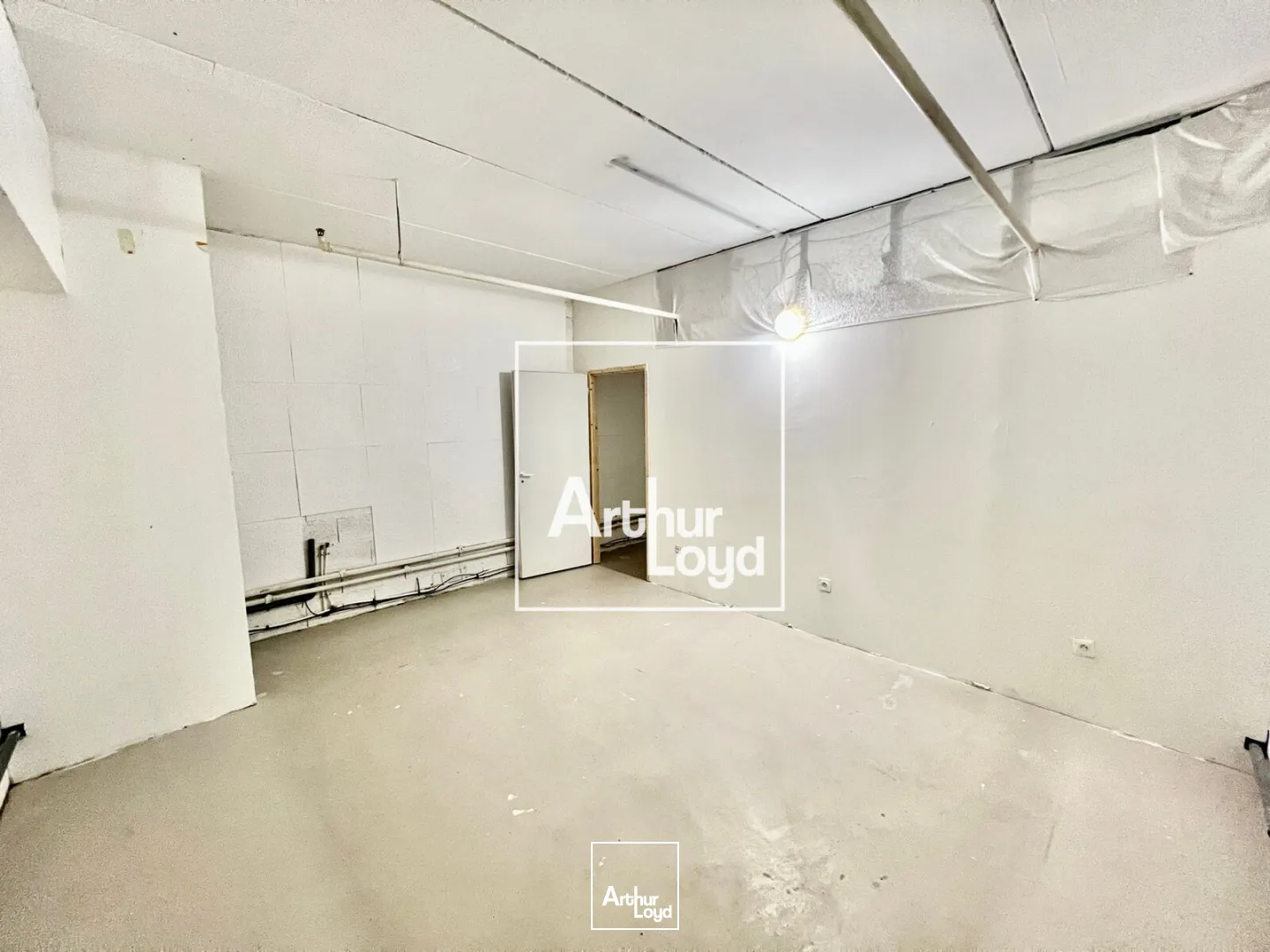 Locaux commerciaux - Location - JUVIGNAC - 34990 - 110-110 - 7671709