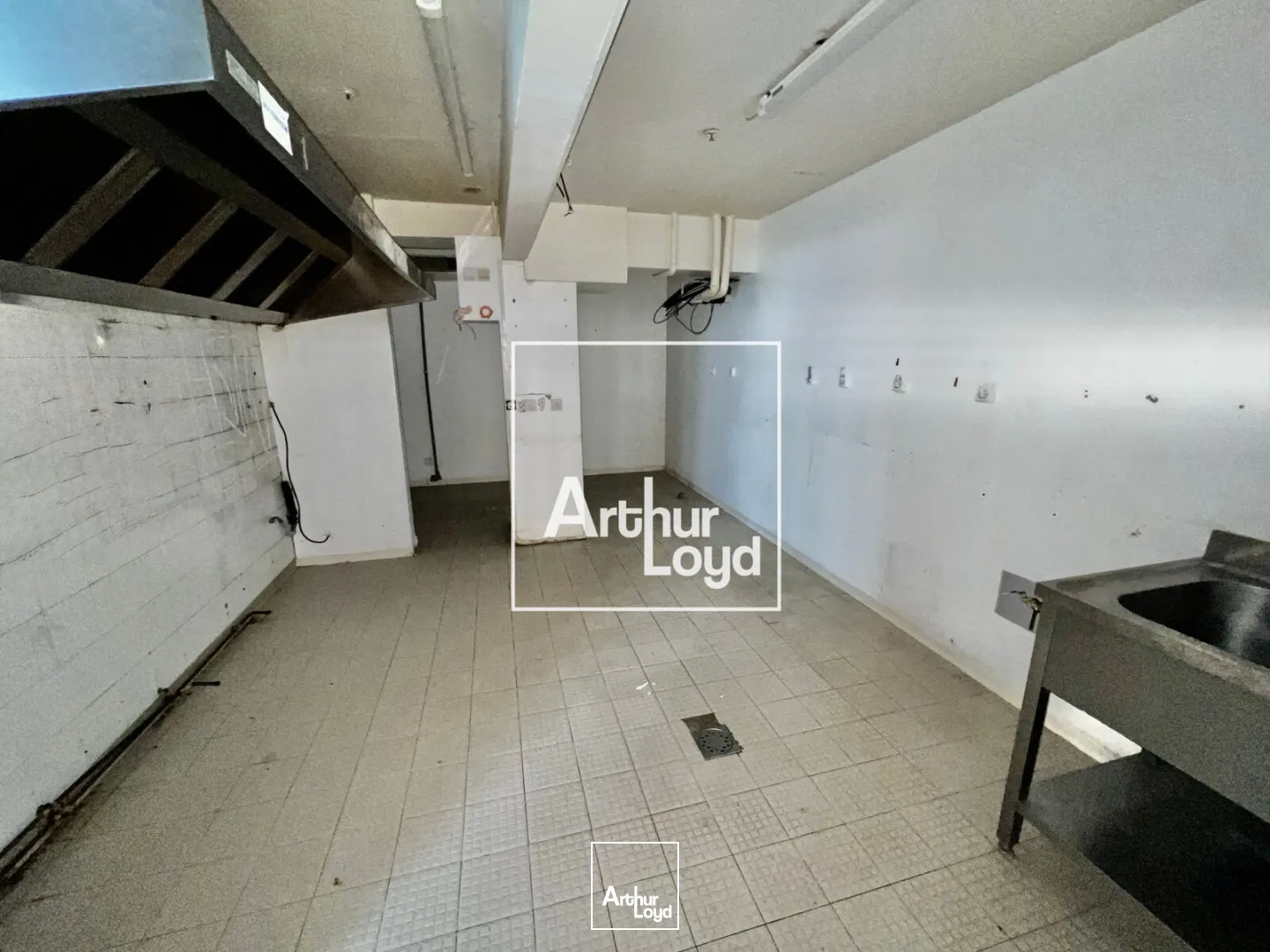 Locaux commerciaux - Location - JUVIGNAC - 34990 - 216-216 - 7671721