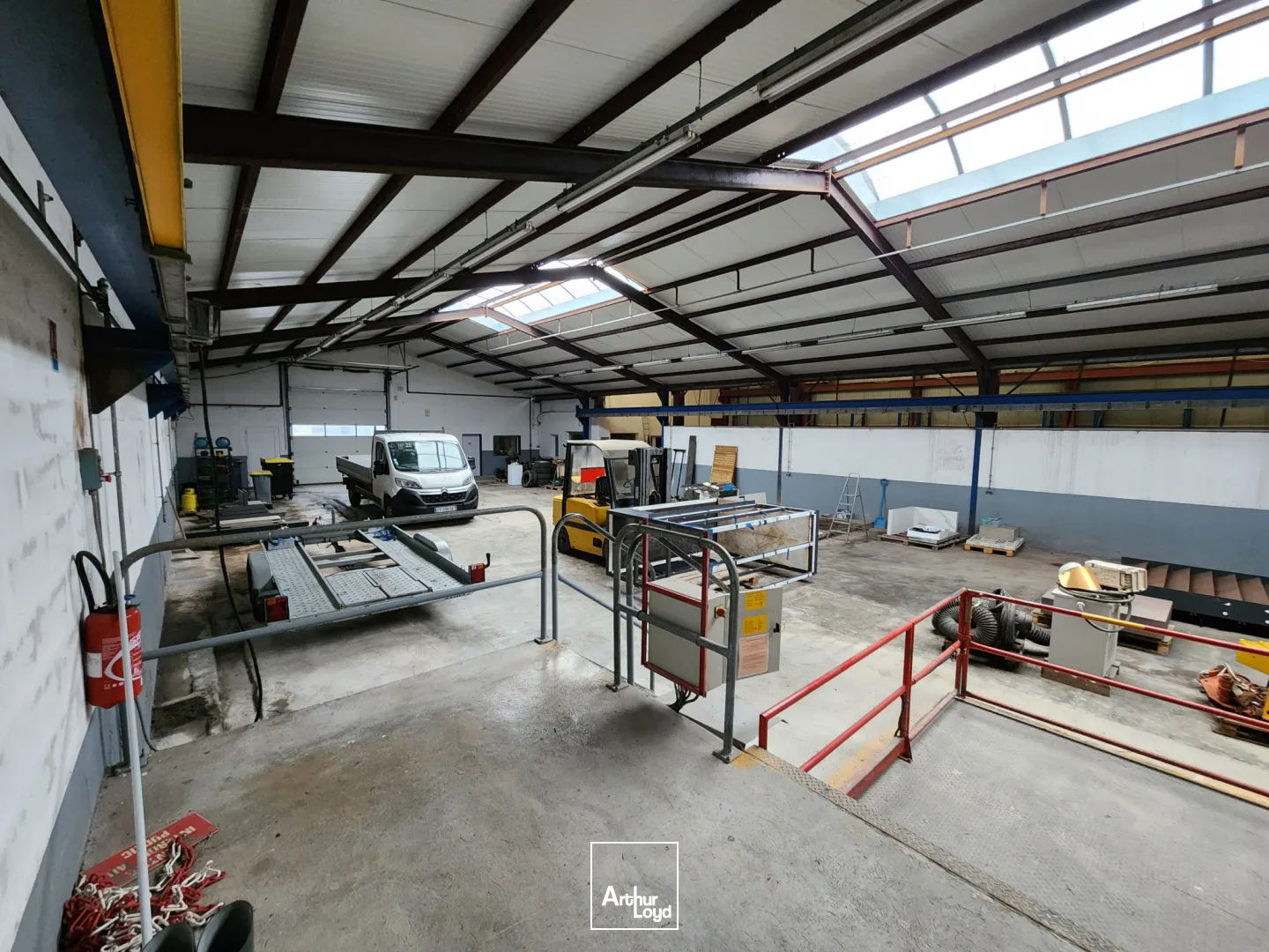 Locaux d'activité & Entrepôts - Vente - Grandvillars - 90600 - 1600-1600 - 7672079