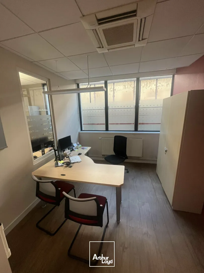 Locaux commerciaux - Location - SCHILTIGHEIM - 67300 - 156.96-156.96 - 7673212