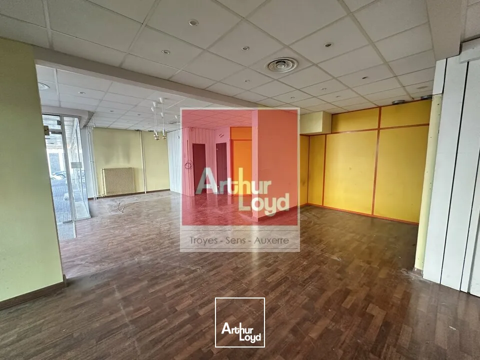 Locaux commerciaux - Vente - TROYES - 10000 - 82.56-82.56 - 7673313