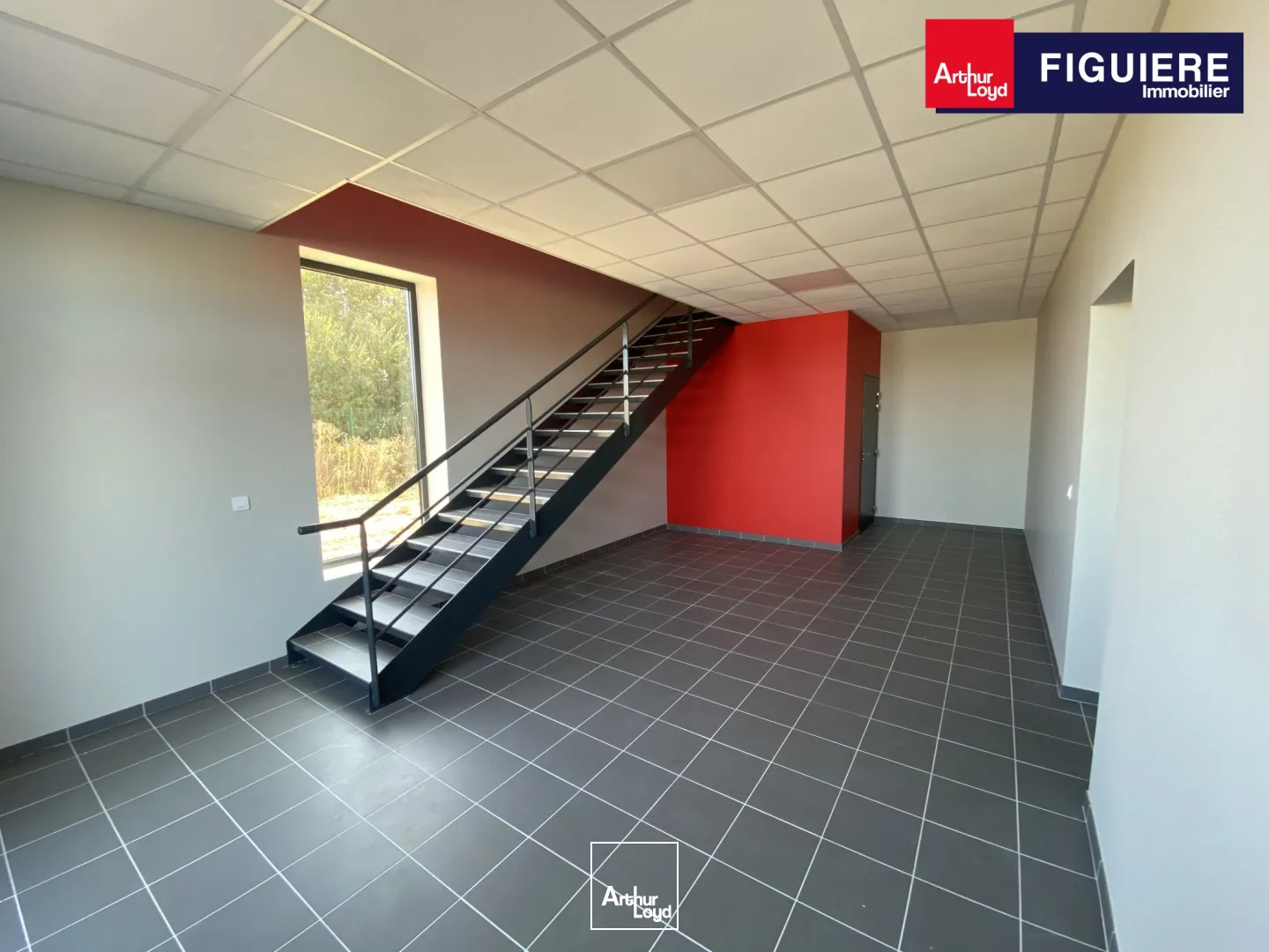 Locaux d'activité & Entrepôts - Vente - MARIGNANE - 13700 - 463-1391 - 7673380