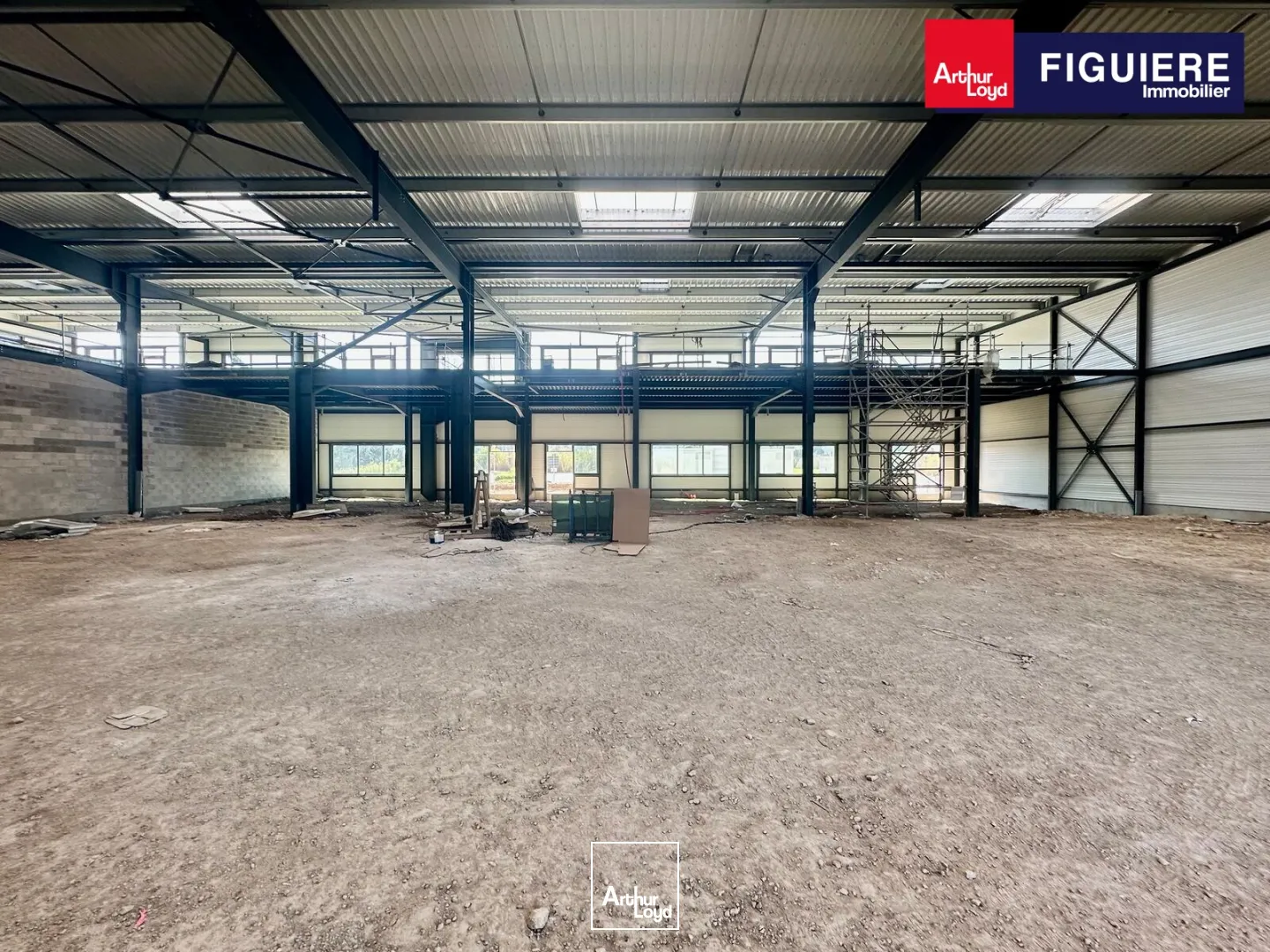 Locaux d'activité & Entrepôts - Vente - MARIGNANE - 13700 - 943-1886 - 7673405