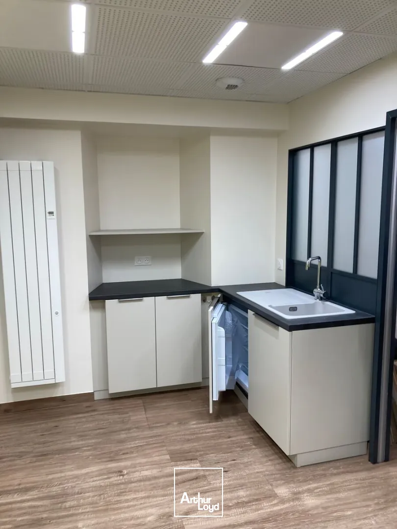 Locaux commerciaux - Vente - CHATEAULIN - 29150 - 225-225 - 7673539