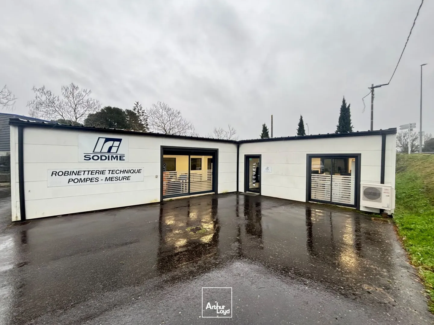 Locaux d'activité & Entrepôts - Location - REZE - 44400 - 240-240 - 7673591