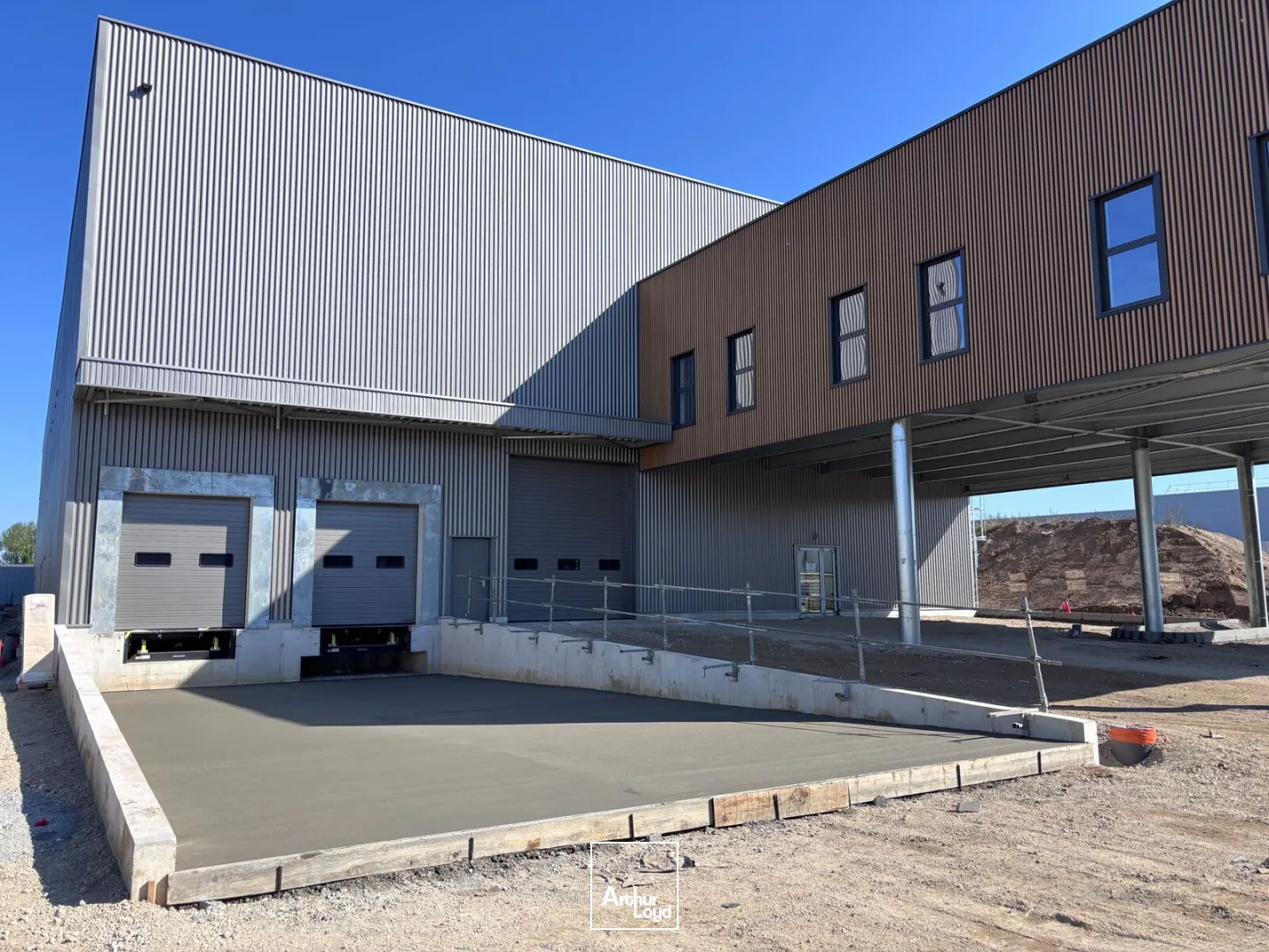 Locaux d'activité & Entrepôts - Location - BLANQUEFORT - 33290 - 665-24882 - 7673643