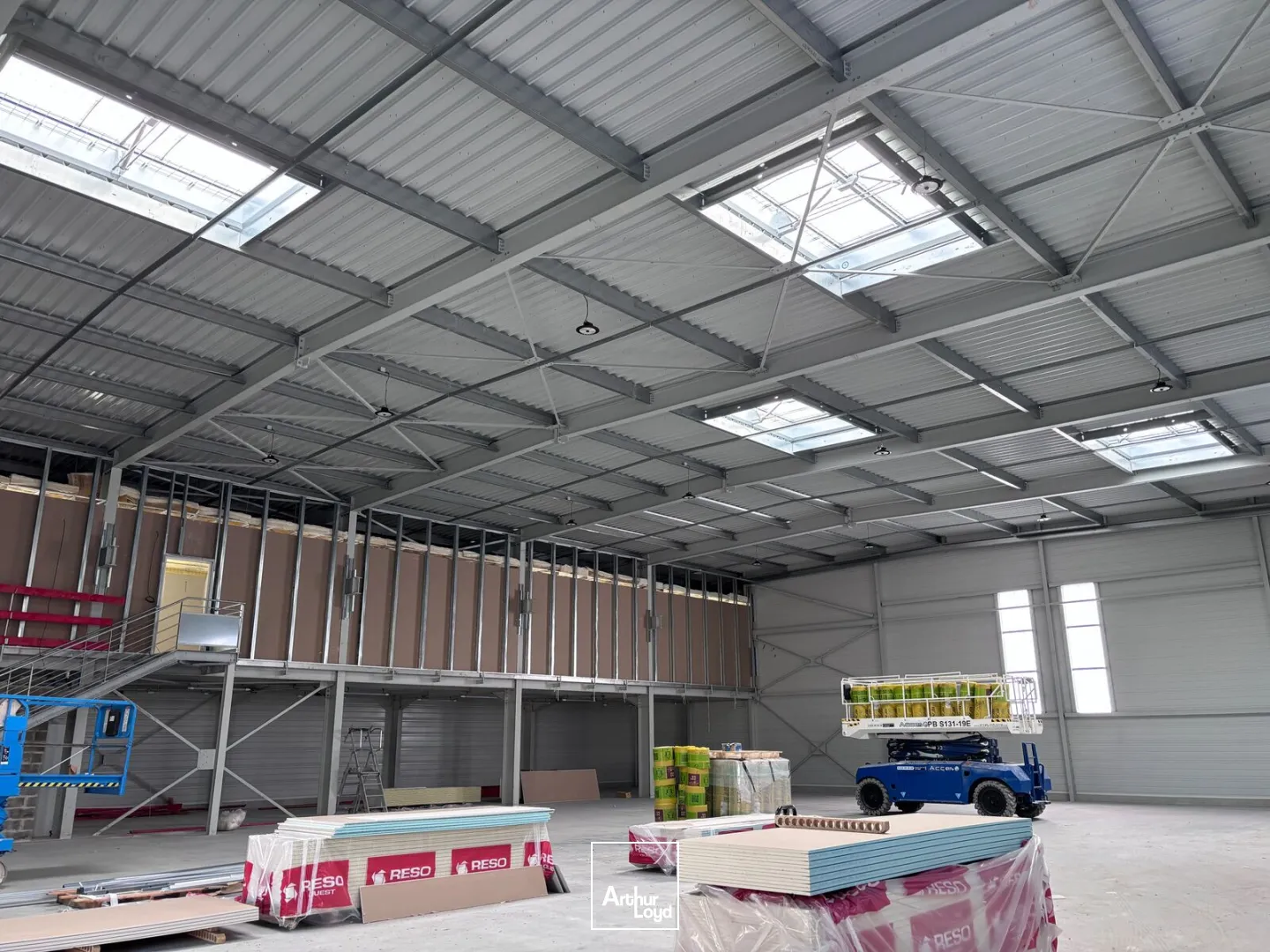 Locaux d'activité & Entrepôts - Location - BLANQUEFORT - 33290 - 665-24882 - 7673644