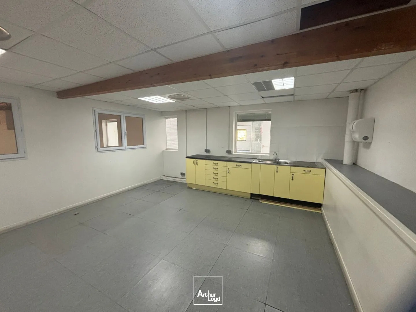 Locaux d'activité & Entrepôts - Location - COLOMBES - 92700 - 1423.67-1423.67 - 7673787