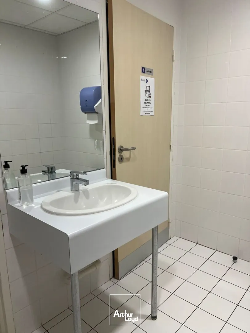 Bureaux - Location - ROISSY EN FRANCE - 95700 - 180-180 - 7673947