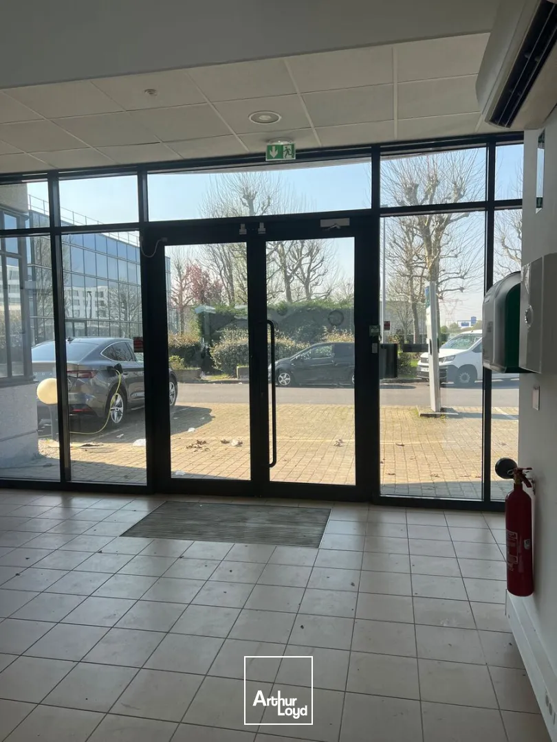 Bureaux - Location - ROISSY EN FRANCE - 95700 - 180-180 - 7673943