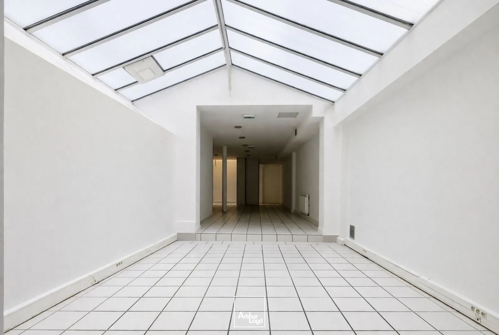 Bureaux - Location - PARIS - 75004 - 162-162 - 7673989