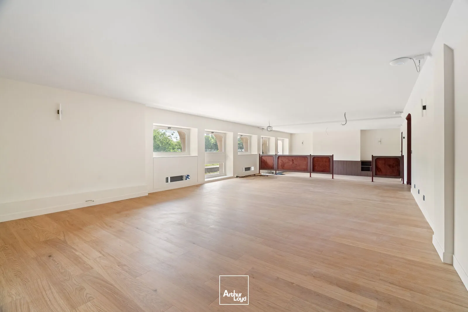 Bureaux - Coworking - PARIS - 75008 - 325-325 - 7674040