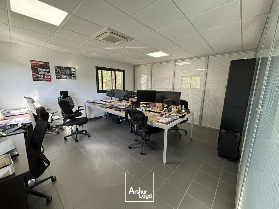 Locaux d'activité & Entrepôts - Location - DONZENAC - 19270 - 180-180 - 7674404