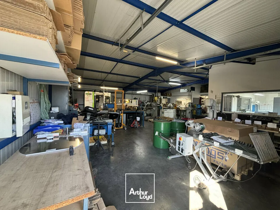 Locaux d'activité & Entrepôts - Location - DONZENAC - 19270 - 180-180 - 7674408