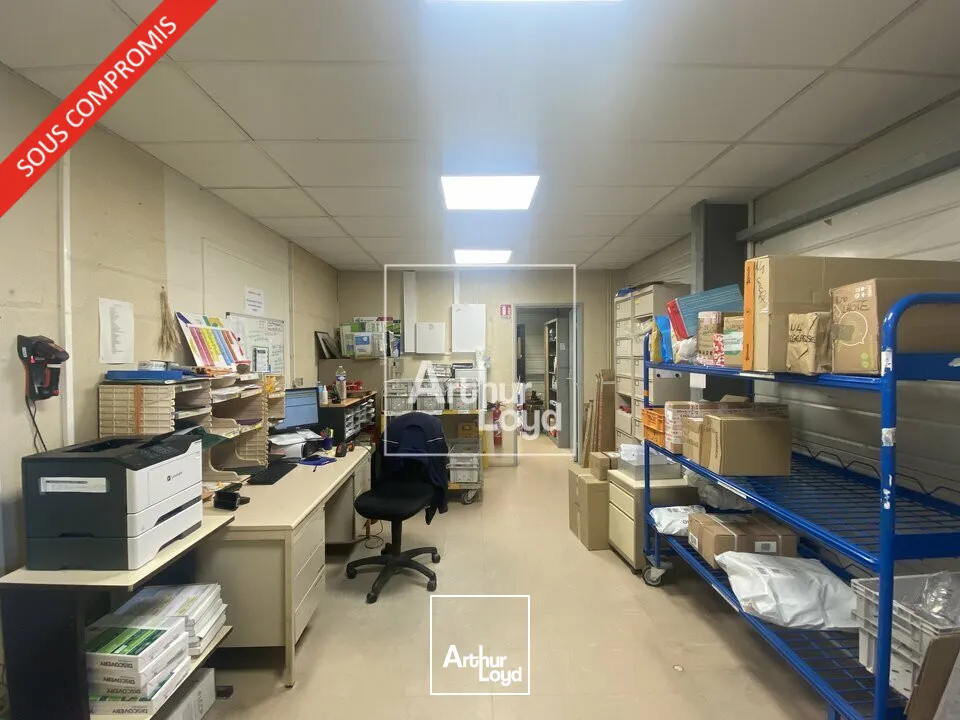 Locaux d'activité & Entrepôts - Vente - MORET SUR LOING - 77250 - 792-792 - 7674425