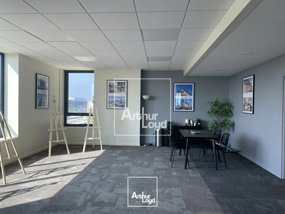 Bureaux - Location - MELUN - 77000 - 153-4982 - 7674429
