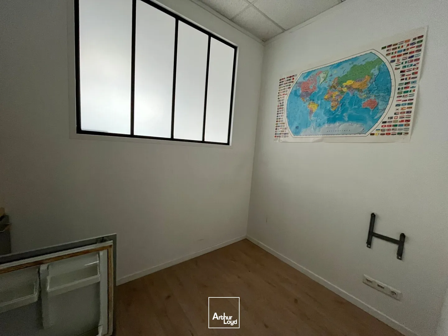 Locaux commerciaux - Location - SAINT QUENTIN - 02100 - 227-227 - 7674535