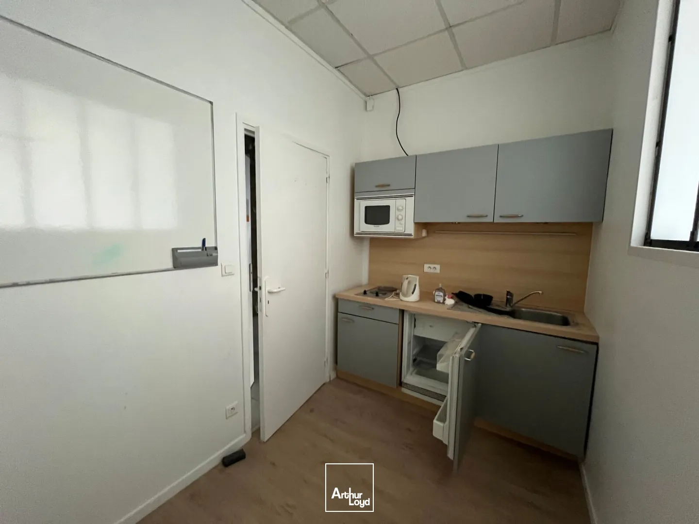 Locaux commerciaux - Location - SAINT QUENTIN - 02100 - 227-227 - 7674534