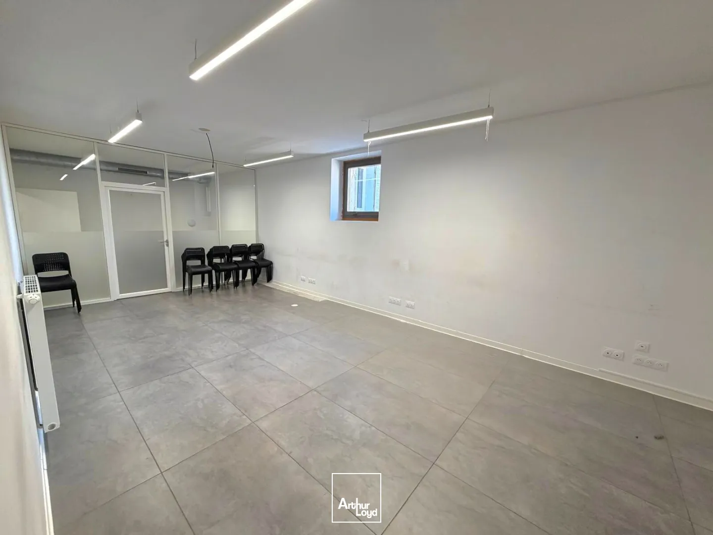 Bureaux - Location - MARSEILLE - 13002 - 322-322 - 7674942