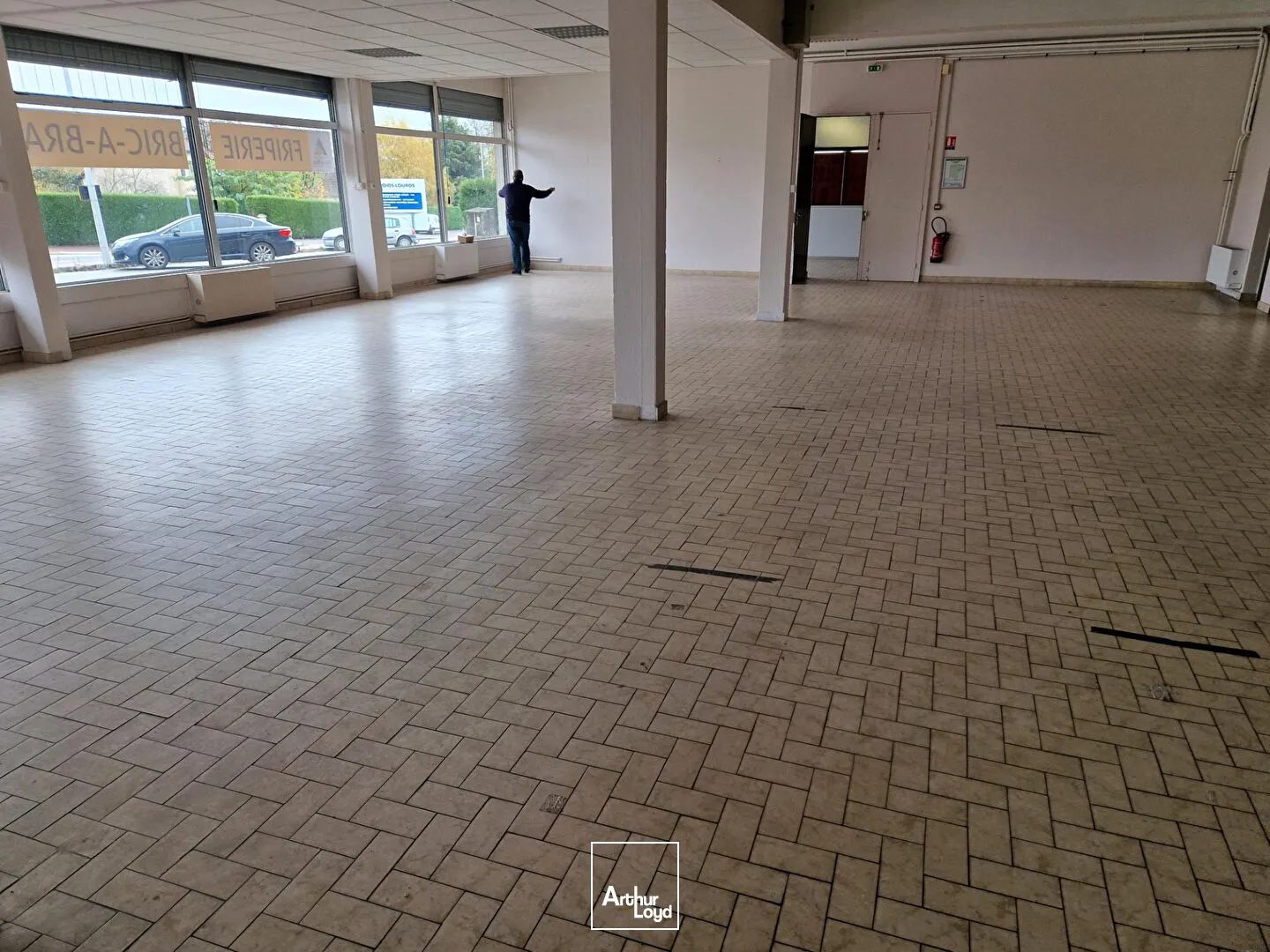 Locaux commerciaux - Location - LIMOGES - 87000 - 305-305 - 7675043