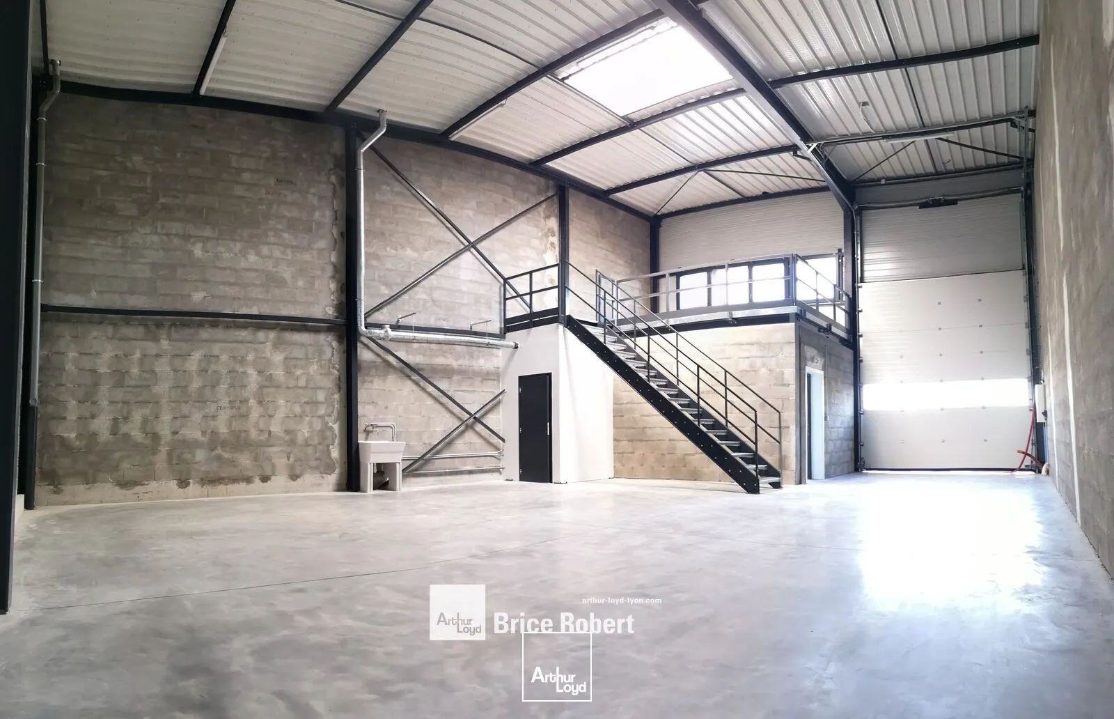 Locaux d'activité & Entrepôts - Location - GENAS - 69740 - 170-170 - 7675119